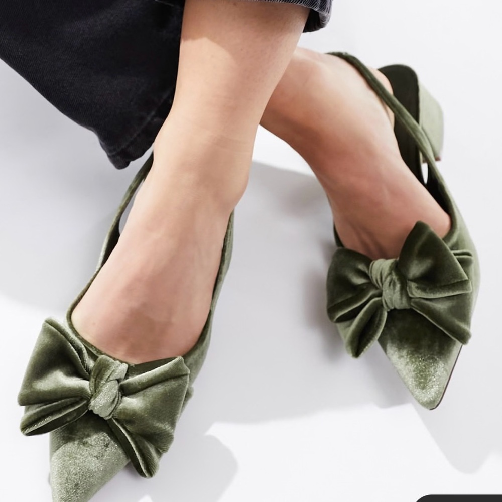 ASOS Green Velvet Bow Slingback Block Heels Pumps